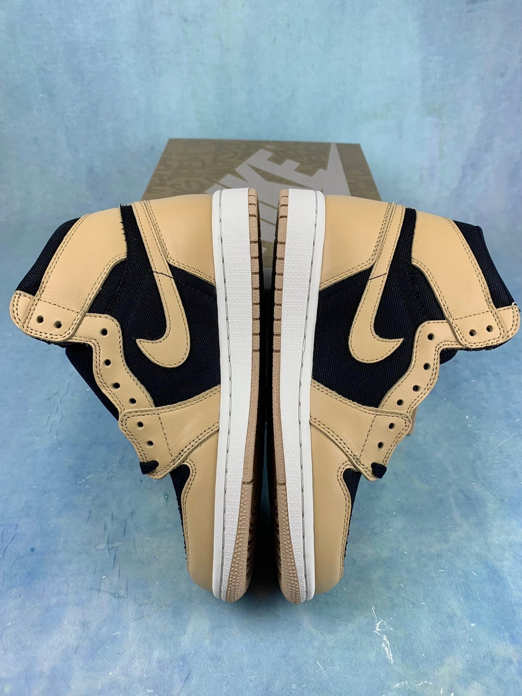 Air Jordan 1 High Milk Tea 575441-202 Unisex Sneakers