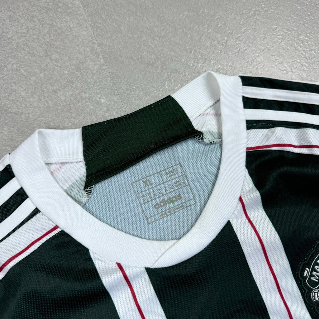 Manchester United Trikot