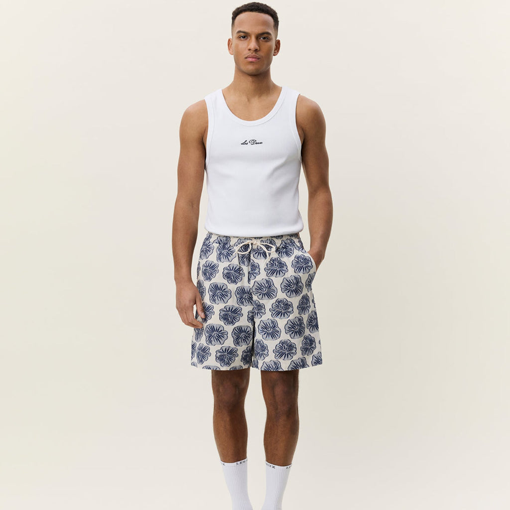 Les Deux Dahlia Jacquard Shorts: Dark Denim Blue