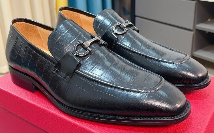 Ferragamo Black Embossed Bit Loafers