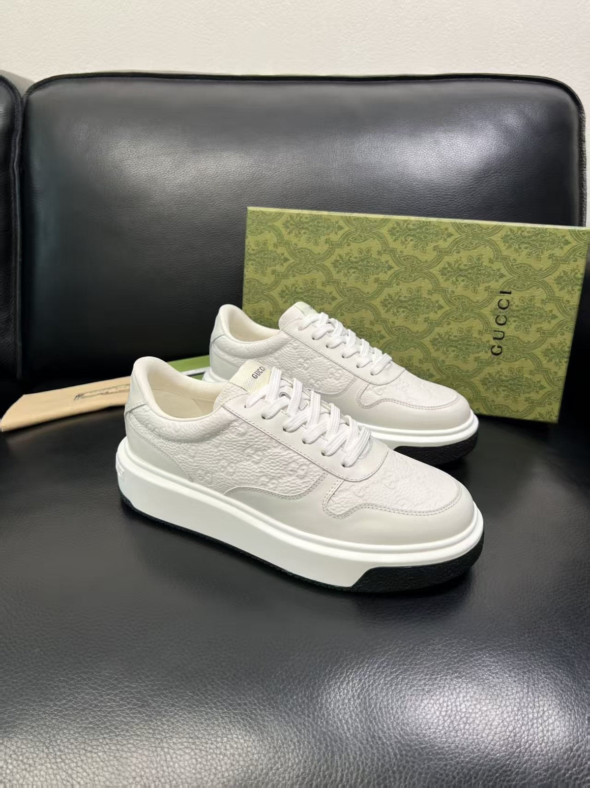 Gucci Off-White Low-Top Men's Sneakers