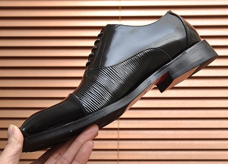 Louis Vuitton Lace-Up Dress Shoes